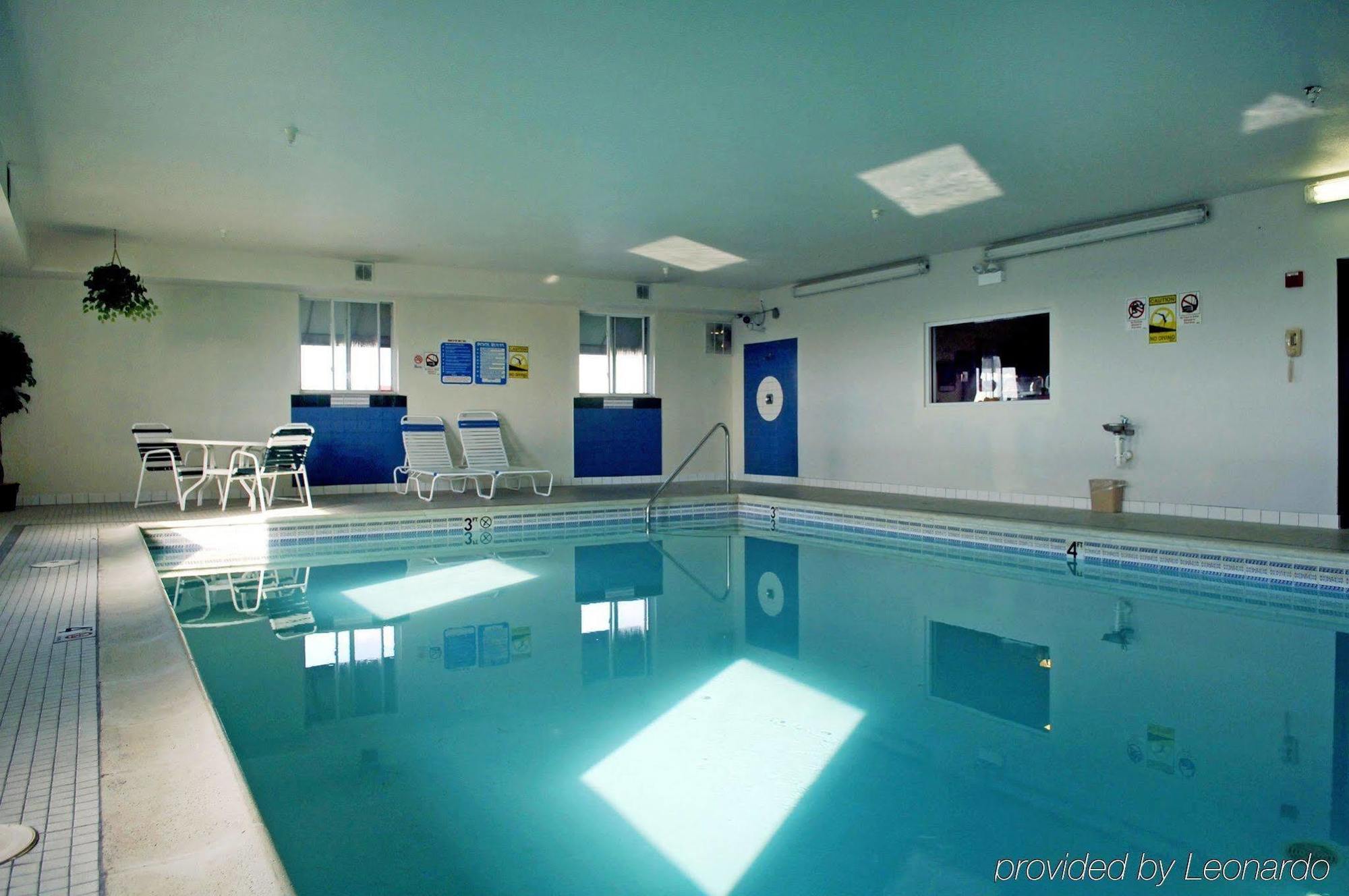 Days Inn & Suites By Wyndham Romeoville Faciliteter billede